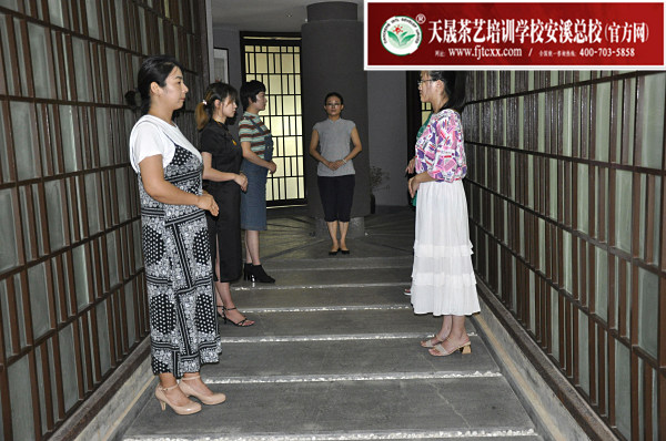 第160期：台湾十八道茶艺茶具展示学习，茶艺形体训练(图3)