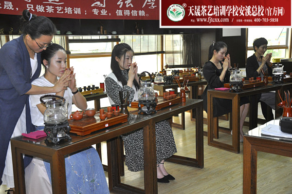 第161期：台湾十八道茶艺茶具展示学习，茶艺形体训练(图2)