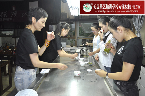 第161期：台湾十八道茶艺分段训练、名茶品鉴之西湖龙井、黄山毛峰、信阳毛尖(图4)