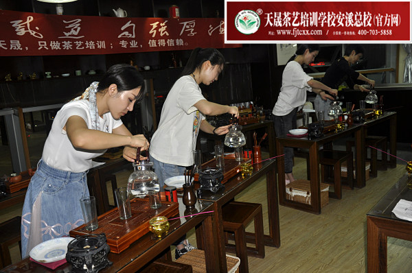 第161期：选修课之绿茶茶艺表演(图2)