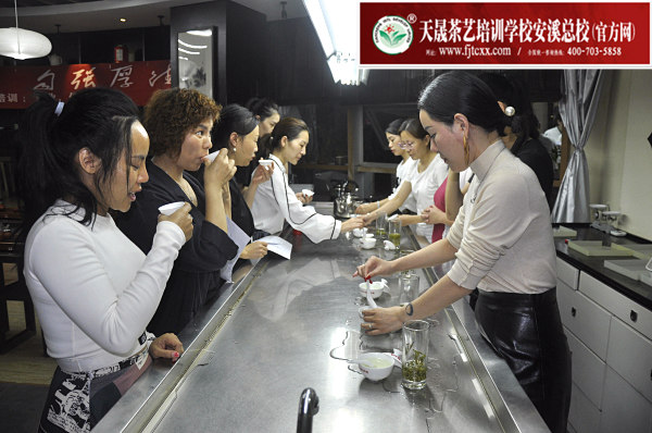 第162期：台湾十八道茶艺分段训练、名茶品鉴之西湖龙井、黄山毛峰、信阳毛尖(图4)