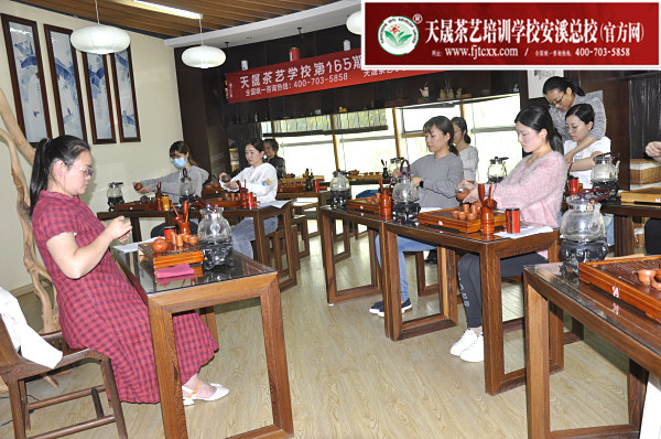 第165期：台湾十八道茶艺茶具展示学习，茶艺形体训练(图2)