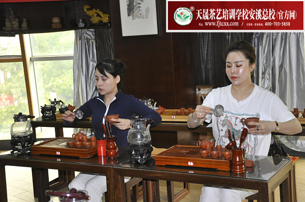 第170期：台湾十八道茶艺茶具展示学习，茶艺形体训练(图3)