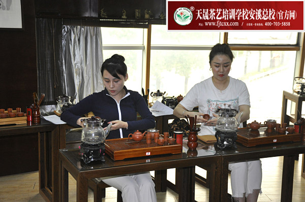 第170期：台湾十八道茶艺茶具展示学习，茶艺形体训练(图2)