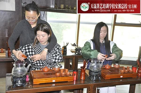 第171期：台湾十八道茶艺茶具展示学习，茶艺形体训练(图3)