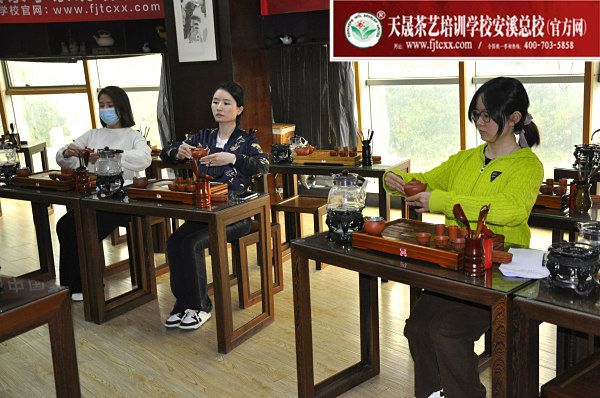 第174期：台湾十八道茶艺茶具展示学习(图2)