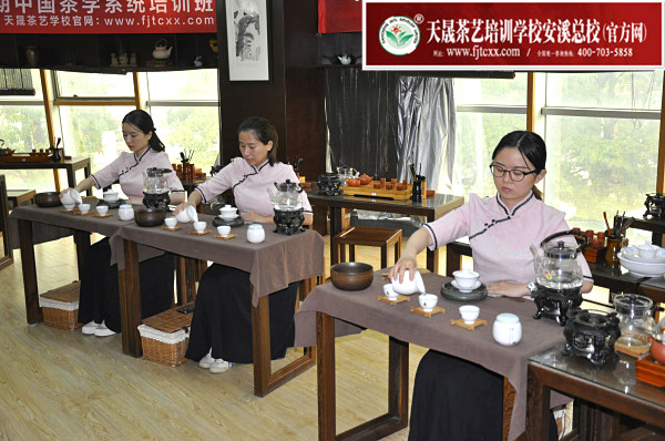 第174期：茶修之行茶十式表演考核(图3)