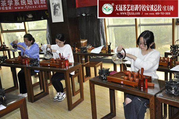 第174期：台湾十八道茶艺分段复习、名茶品鉴之六安瓜片、君山银针(图2)