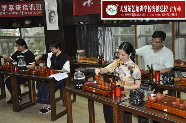 第175期：台湾十八道茶艺分段训练、名茶品鉴之西湖龙井、黄山毛峰、信阳毛尖(图3)