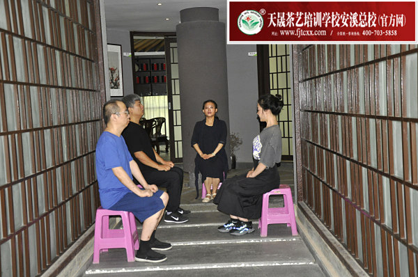 第177期：台湾十八道茶艺分段讲解与训练、茶艺坐姿训练(图4)