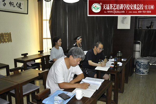 第177期：茶叶店经营管理之装修风格和成本计算(图1)