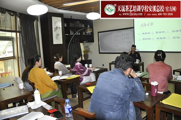 第182期：茶叶店经营管理之装修风格和成本计算(图1)