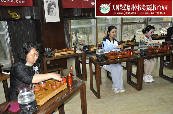 第183期：台湾十八道茶艺分段训练、名茶品鉴之西湖龙井、黄山毛峰、信阳毛尖(图3)