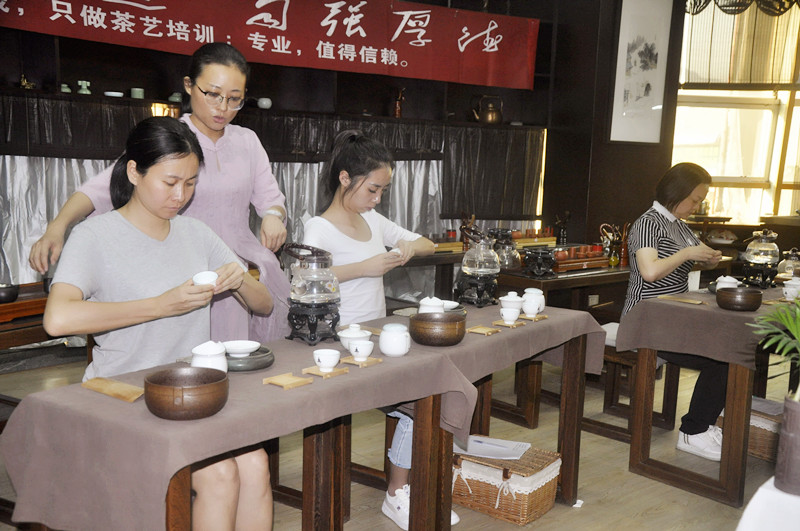 学茶艺哪里有培训，首选天晟茶艺培训学校——2025年中国茶学系统培训班火热报名中(图2)