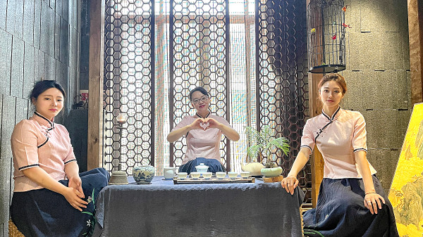 在天晟茶艺培训学校学茶艺：用体温焐热了数据的茶人笔记(图4)